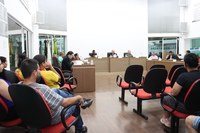 Câmara aprova PL sobre proibição  de funcionamento de supermercados de grande porte aos domingos