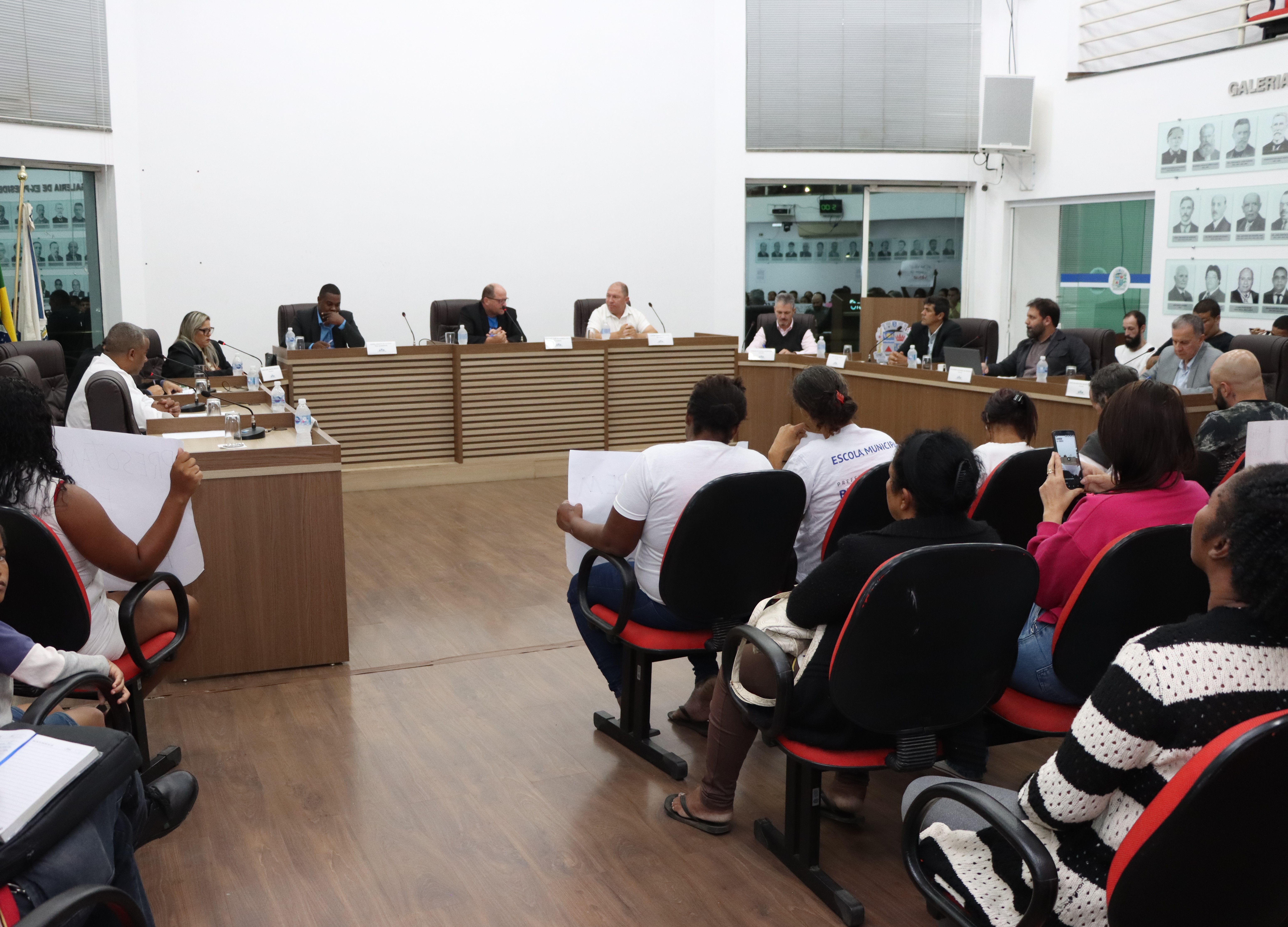 PLs de autoria do Legislativo são aprovados em 2ª sessão de junho