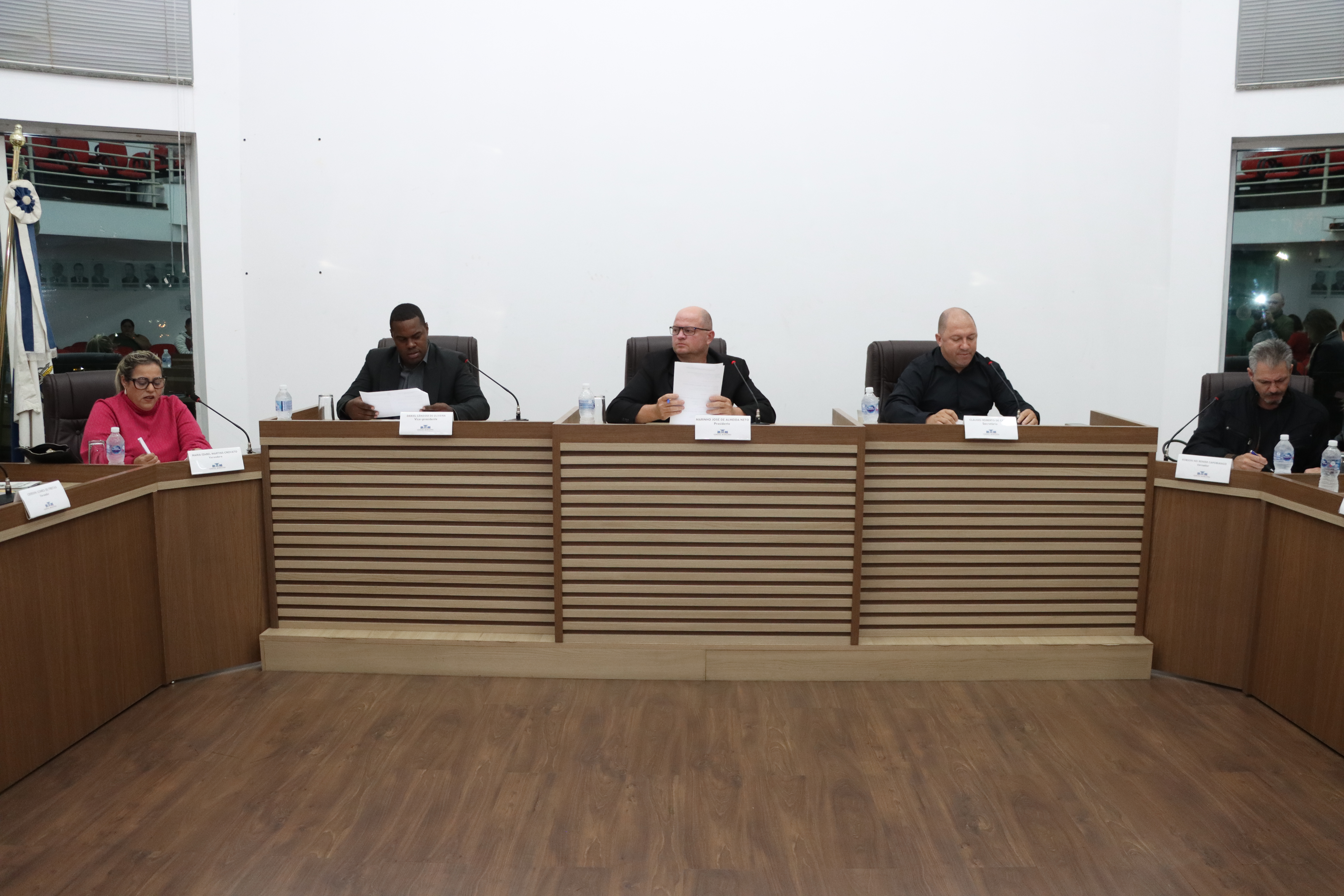 Projetos do Legislativo voltados para Saúde e Turismo são aprovados na 3ª sessão de junho