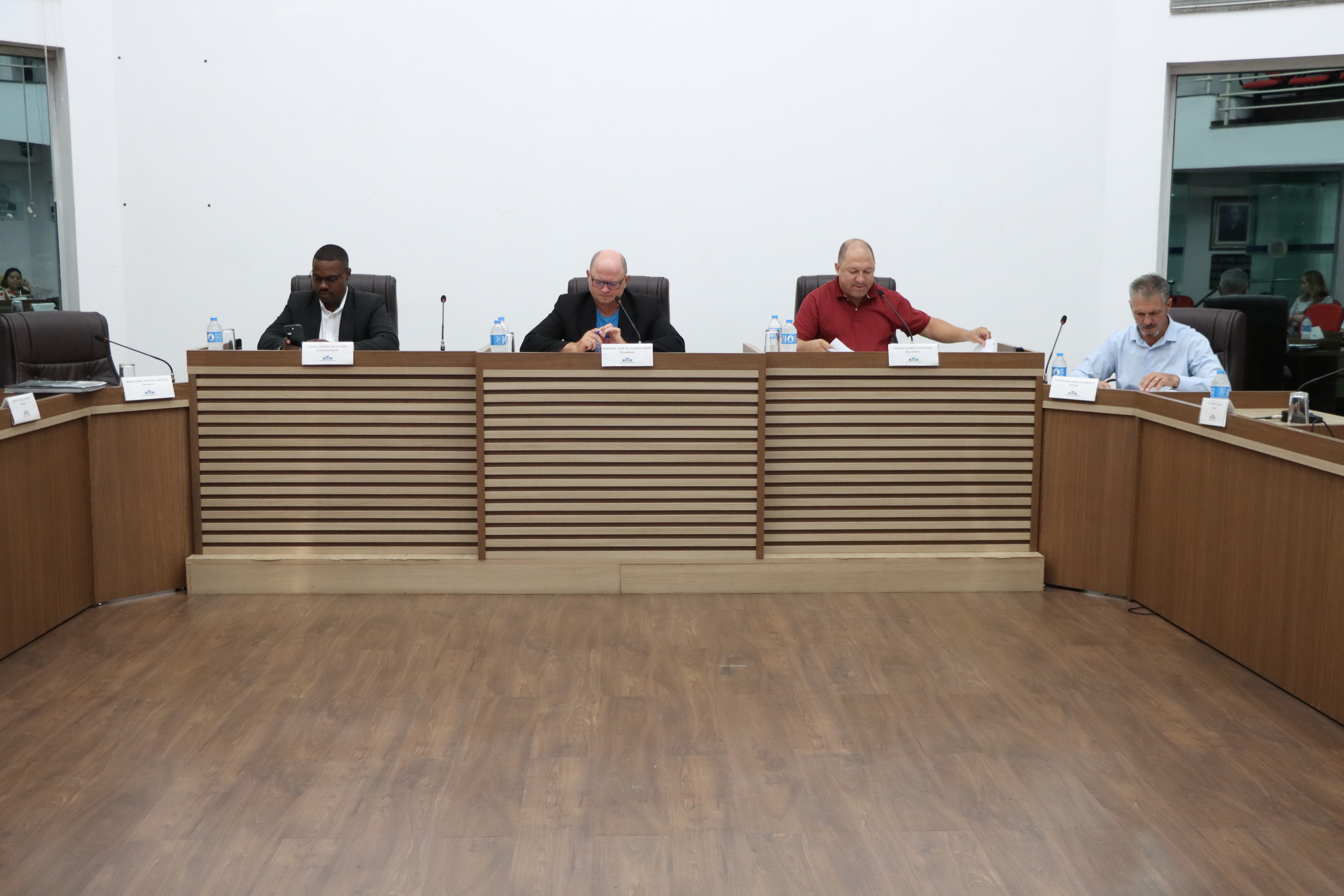 Vereadores aprovam criação da Guarda Civil Municipal e instituição do Refis 2026