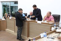 Vereadores votam seis vetos do Executivo referentes a Projetos de Lei; entenda